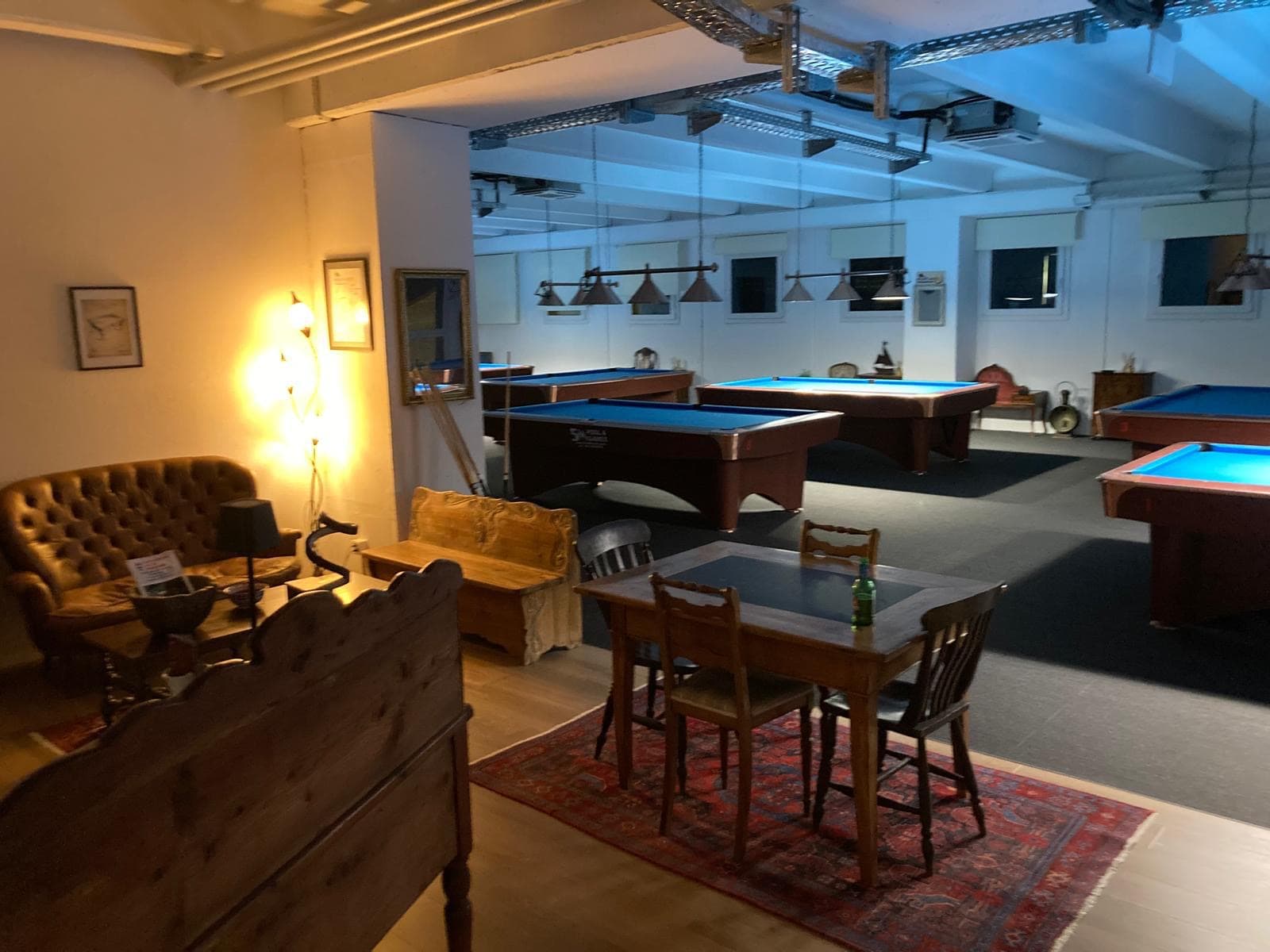 Scatto sala biliardi 5